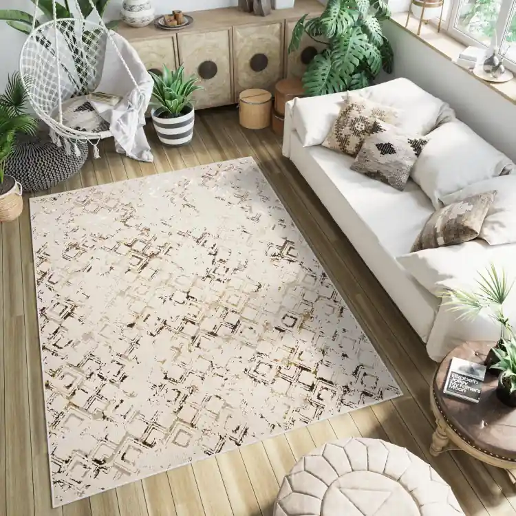 Covor crem cu model auriu - Produs lansat recent