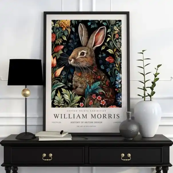 Se poate comanda - Plakát William Morris cu iepure și motiv botanic 20x30 cm pânză din poliester imagine neagră și maro pentru perete în interior
