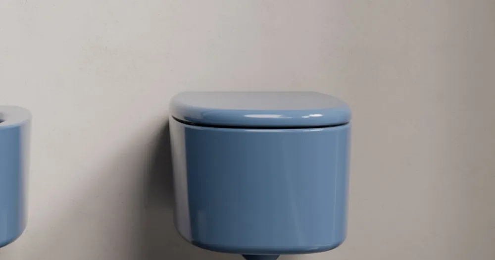 Vas de toaletă ceramic suspendat în diverse culori, fabricat în Italia - Fetiță | Super ofertă